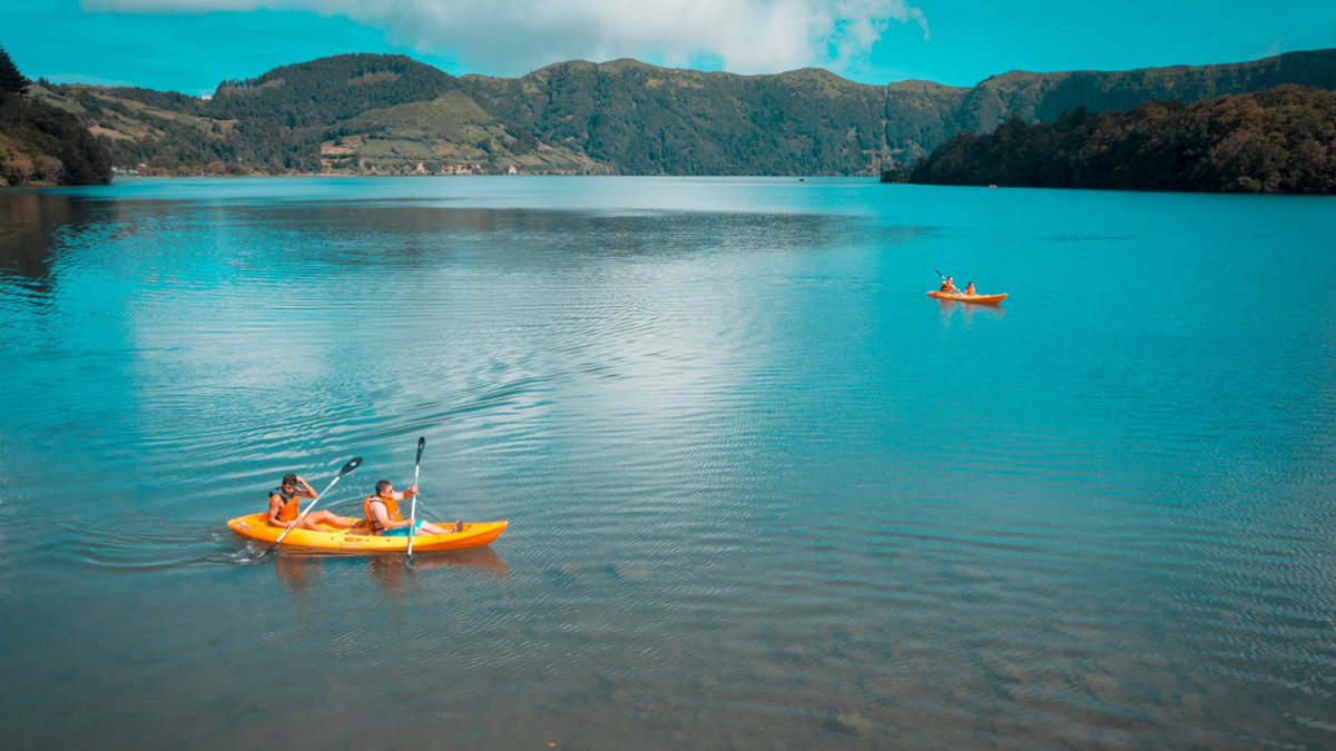 Futurismo — Kayak & SUP, Canyoning and Coasteering (São Miguel)