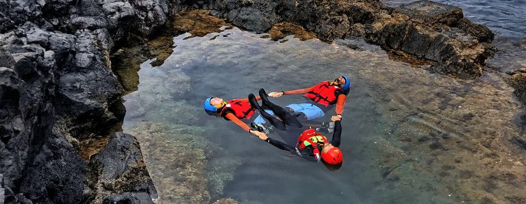 Fun Activities — coasteering em São Miguel