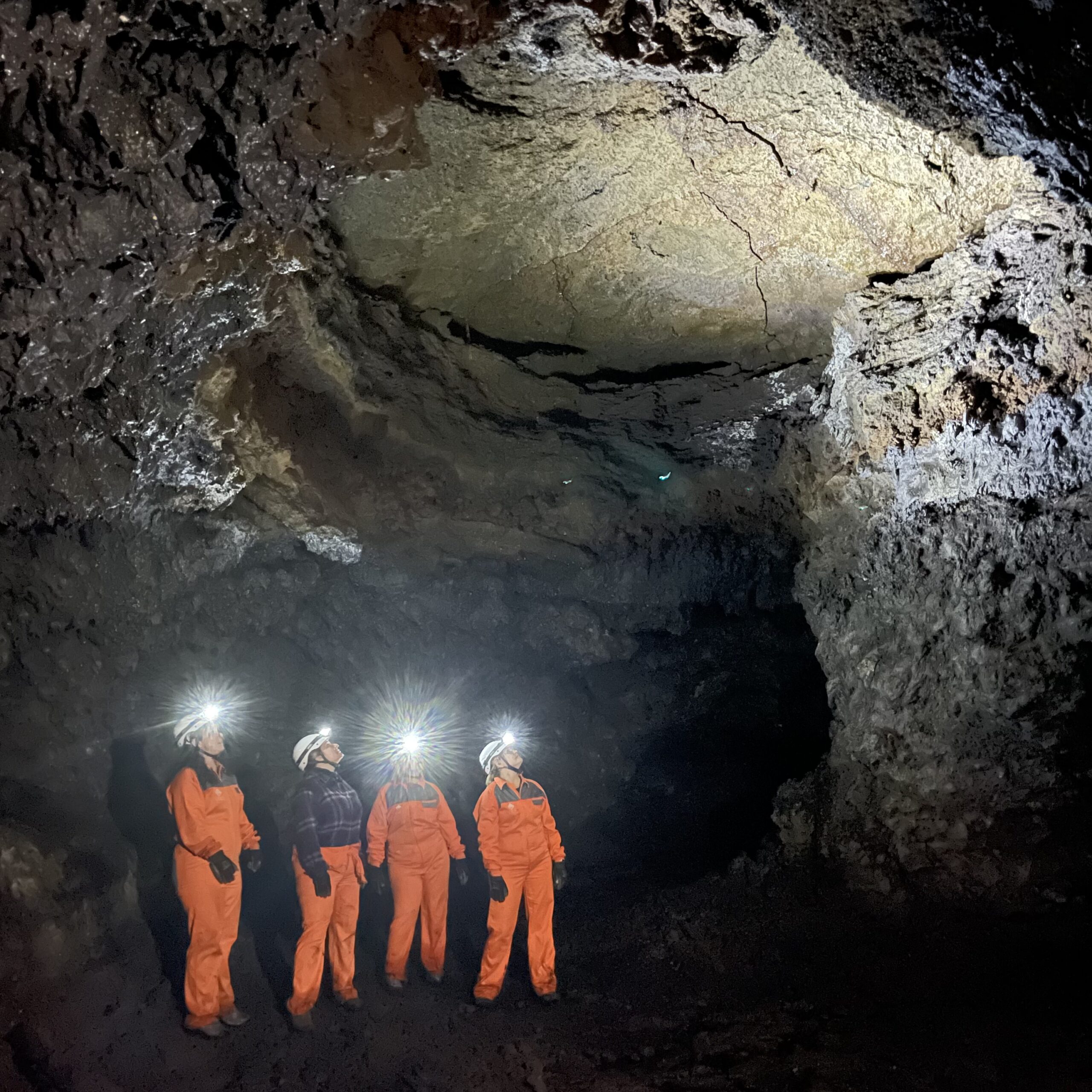 Tripix — caving no Pico