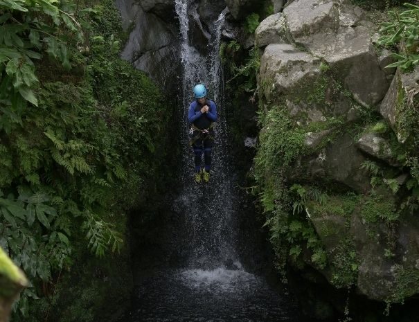 Picos de Aventura — canyoning em São Miguel
